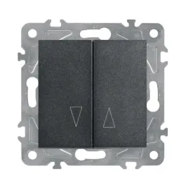 wlacznik-zaluzjowy-czarny-quad