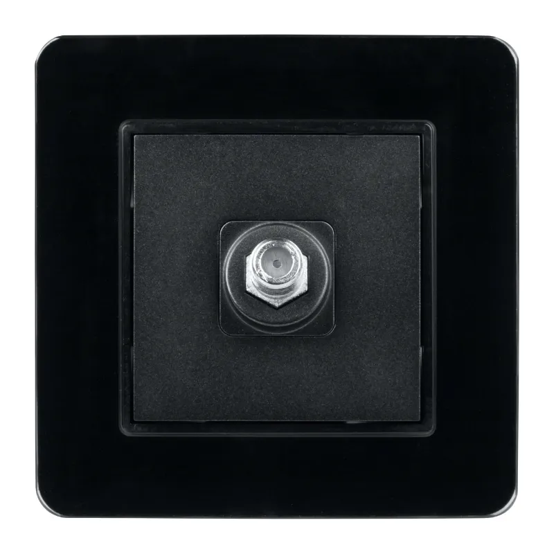 gniazdo-antenowe-czarne-quad-stan-nowy