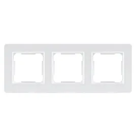 ramka-potrojna-plastikowa-biala-quad