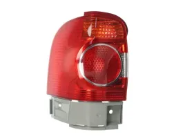 lampa-zespolonych-swiatel-tylnych