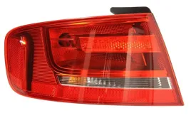 lampa-zespolonych-swiatel-tylnych
