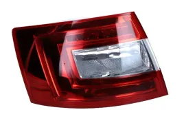 lampa-zespolonych-swiatel-tylnych