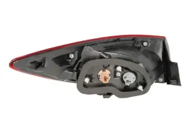 lampa-tylna-11-6873-15-2-tyc