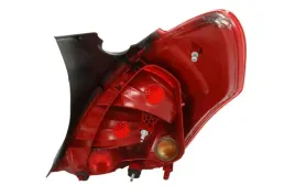 lampa-zespolonych-swiatel-tylnych