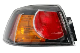 lampa-zespolonych-swiatel-tylnych