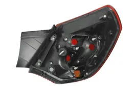 lampa-zespolonych-swiatel-tylnych
