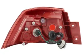 lampa-zespolonych-swiatel-tylnych