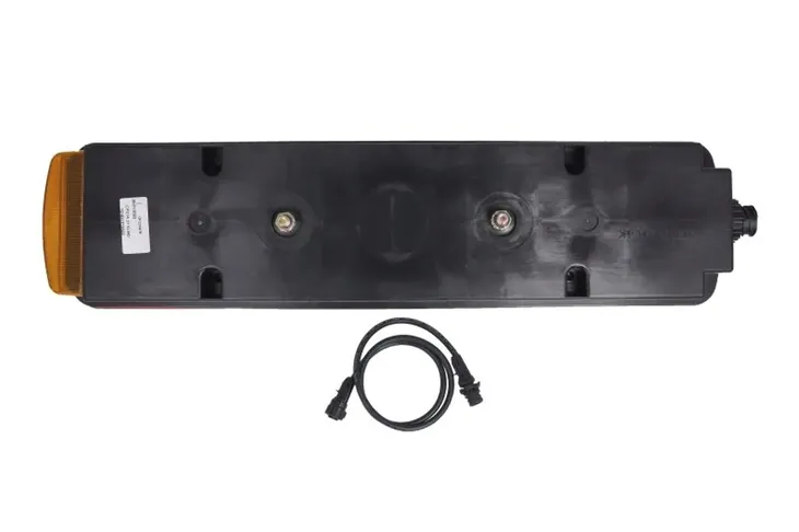 lampa-tylna-producent-czesci-dt-spare-parts