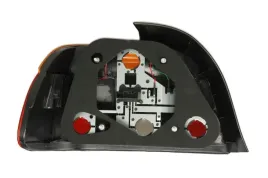 lampa-zespolonych-swiatel-tylnych