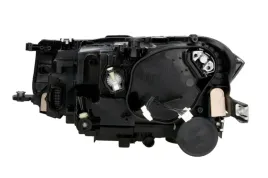 reflektor-swiatel-przednich-val450709