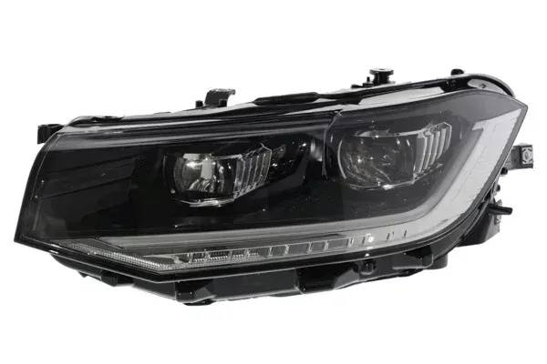 reflektor-swiatel-przednich-val450708