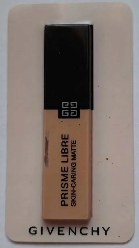 givenchy-prisme-libre-matte-3-n250-podklad-2ml