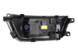 lampa-przeciwmgielna-047404-val