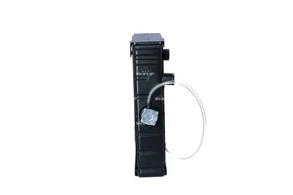 chlodnica-silnika-52104-nrf-waga-z-opakowaniem-0-24-kg