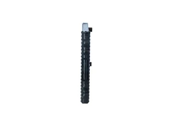 chlodnica-silnika-50403-nrf-waga-z-opakowaniem-11-kg