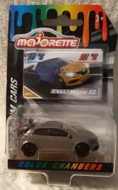 majorette-color-change-renault-megane-opis