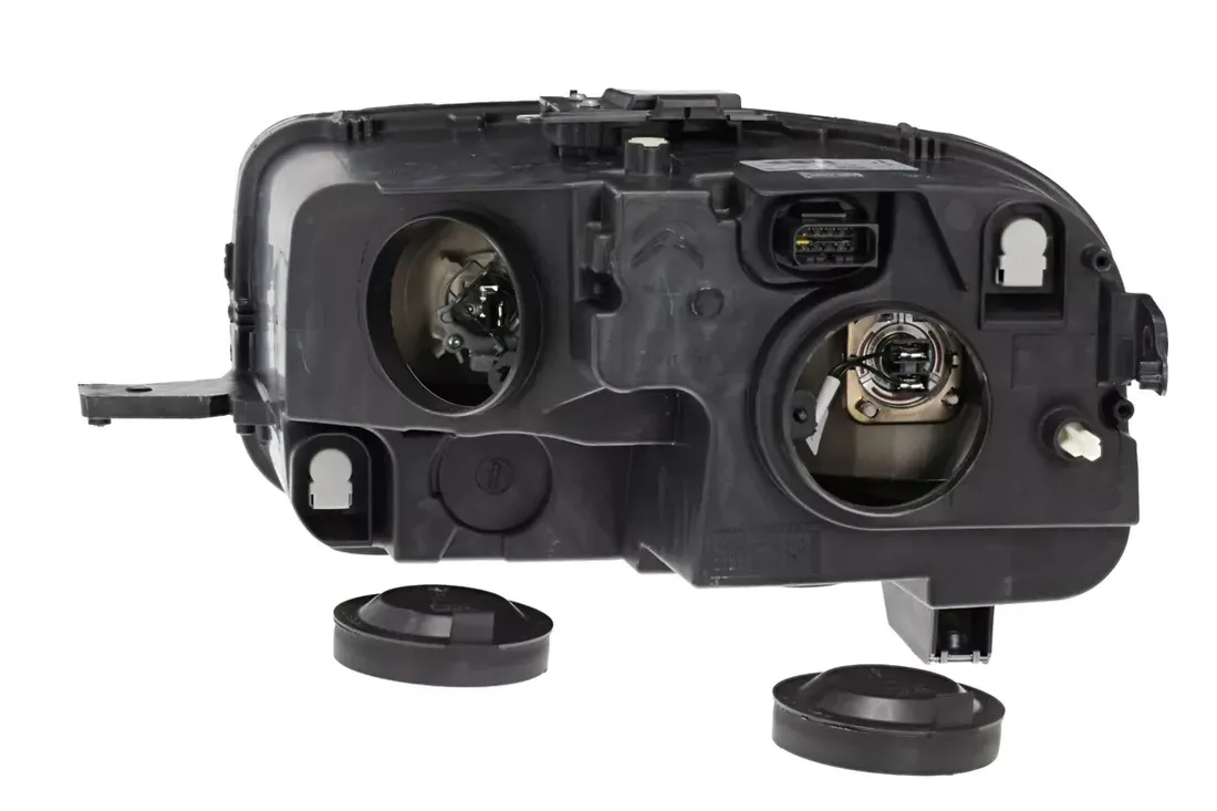reflektor-swiatel-przednich-450627-val