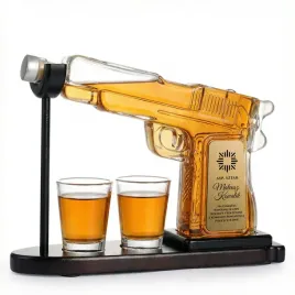 zestaw-do-whisky-karafka-pistolet-z-kieliszkami-i-grawerem-dla-policjanta