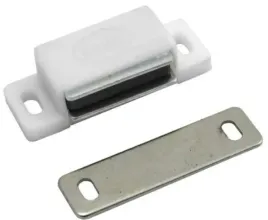 zatrzask-meblowy-magnetyczny-bialy-46-x15