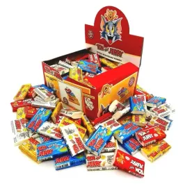 tom-and-jerry-guma-balonowa-tuutti-frutti-z-historyjka-45g-100-szt