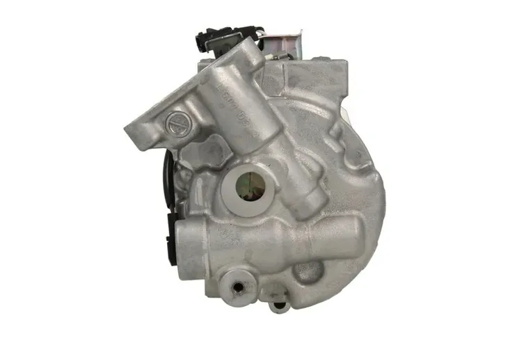 kompresor-klimatyzacji-dcp23035-den-jakosc-czesci-zgodnie-z-gvo-q-oryginal-z-logo-producenta-czesci-oem-oes