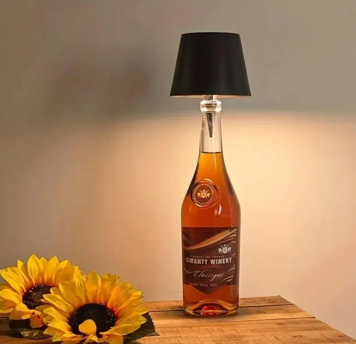bezprzewodowa-lampka-led-stolowa-dotykowa-usb-lampka-na-butelke-stan-powystawowy