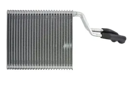 parownik-klimatyzacji-36138-nrf
