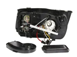 reflektor-swiatel-przednich-20-5677-08-2-tyc