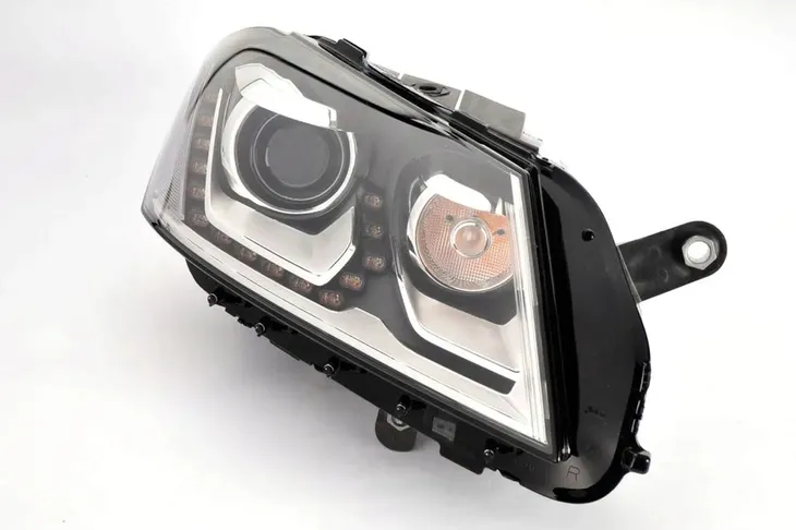 reflektor-swiatel-przednich-044510-val-producent-czesci-valeo