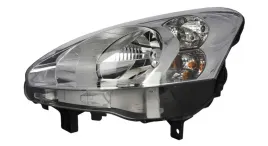 reflektor-swiatel-przednich-044781-val