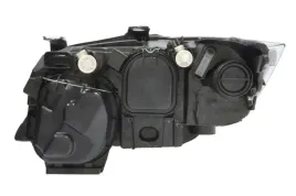 reflektor-swiatel-przednich-044272-val