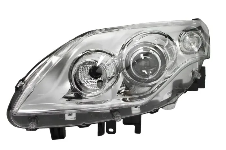 reflektor-swiatel-przednich-043621-val