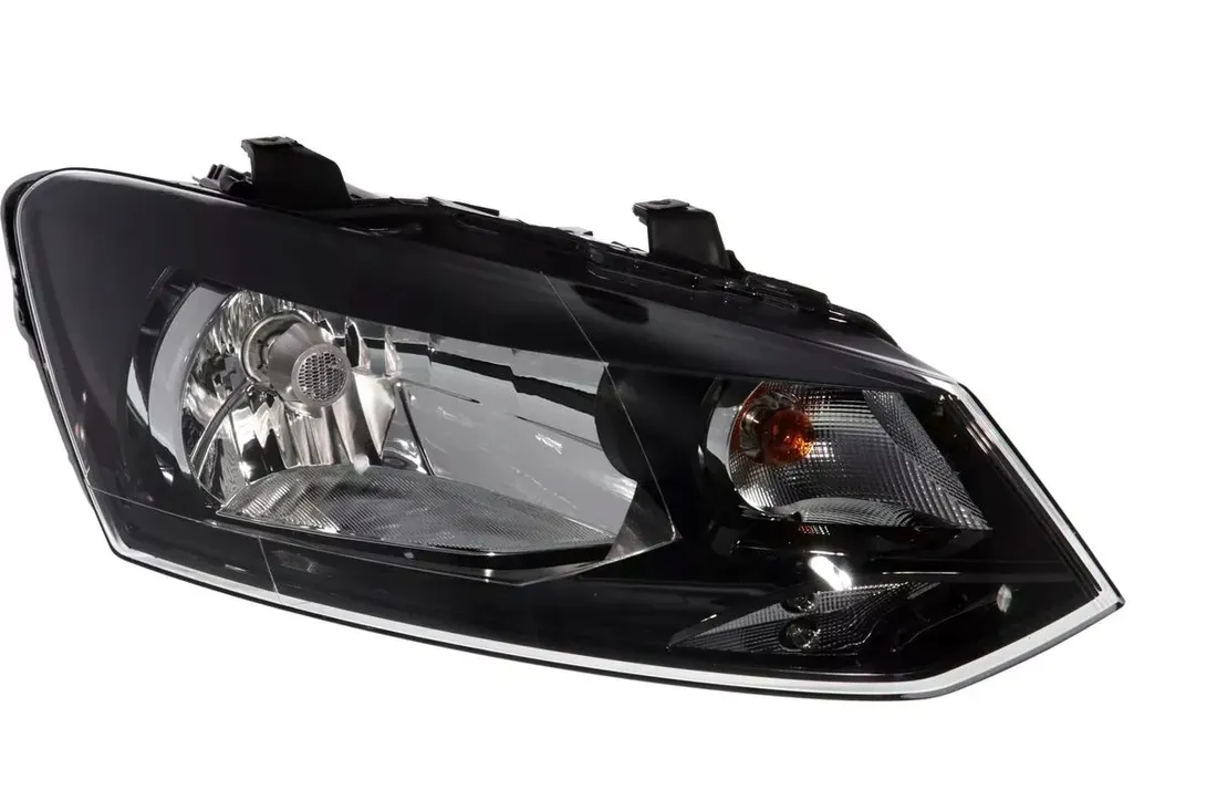reflektor-swiatel-przednich-044082-val