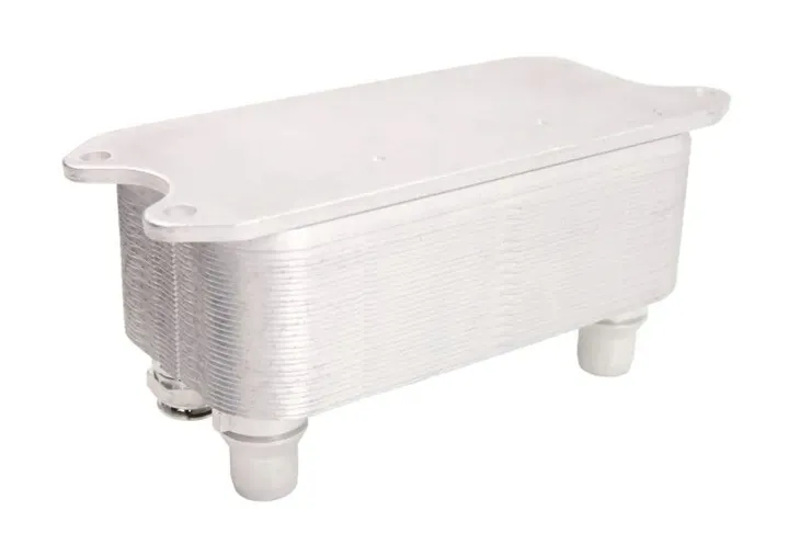 chlodnica-oleju-d4m009tt-producent-czesci-thermotec