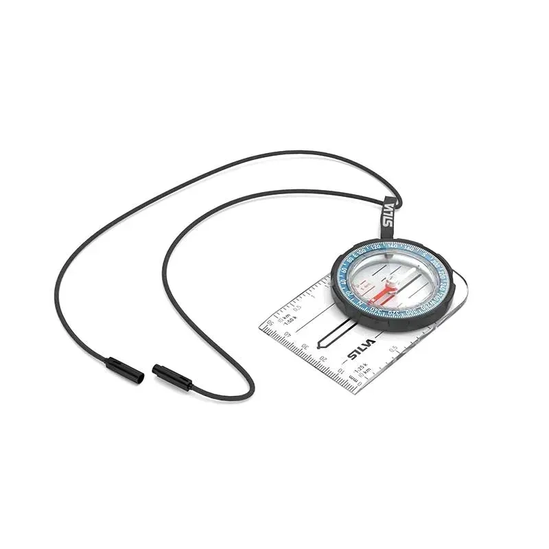 kompas-turystyczny-silva-field