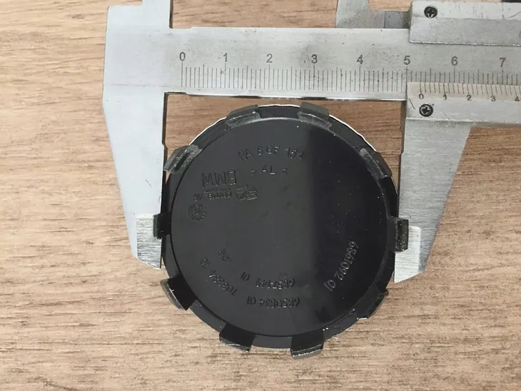 56mm-kapsle-dekielki-felgi-do-bmw-f92-f97-f98-g01-g02-g05-g06-g07-producent-zx