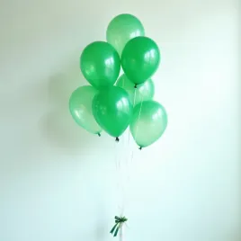 zestaw-balonow-krystalicznych-zielonych-30cm-25szt