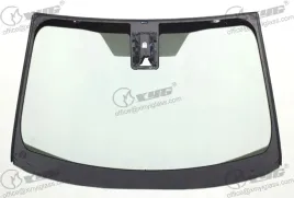 szyba-czolowa-toyota-yaris-cross-2020-akustyczna-kamera