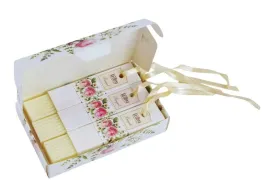 zawieszka-zapachowa-mydlana-bouquet-3-szt-165-g-la-diva