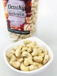 orzechy-z-nerkowca-300g-nerkowiec-swojska-piwniczka