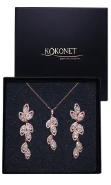 zestaw-bizuterii-rose-listki-platki-delikatna-blyszczaca-lekka-bizuteria