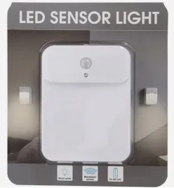 lampka-scienna-3d-czujnik-ruchu-podswietlenie-schodow-tarasu-szaf-biala