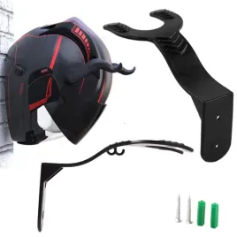 minimalistyczny-wieszak-scienny-na-motocyklowy-kask-czapke-kluczyki