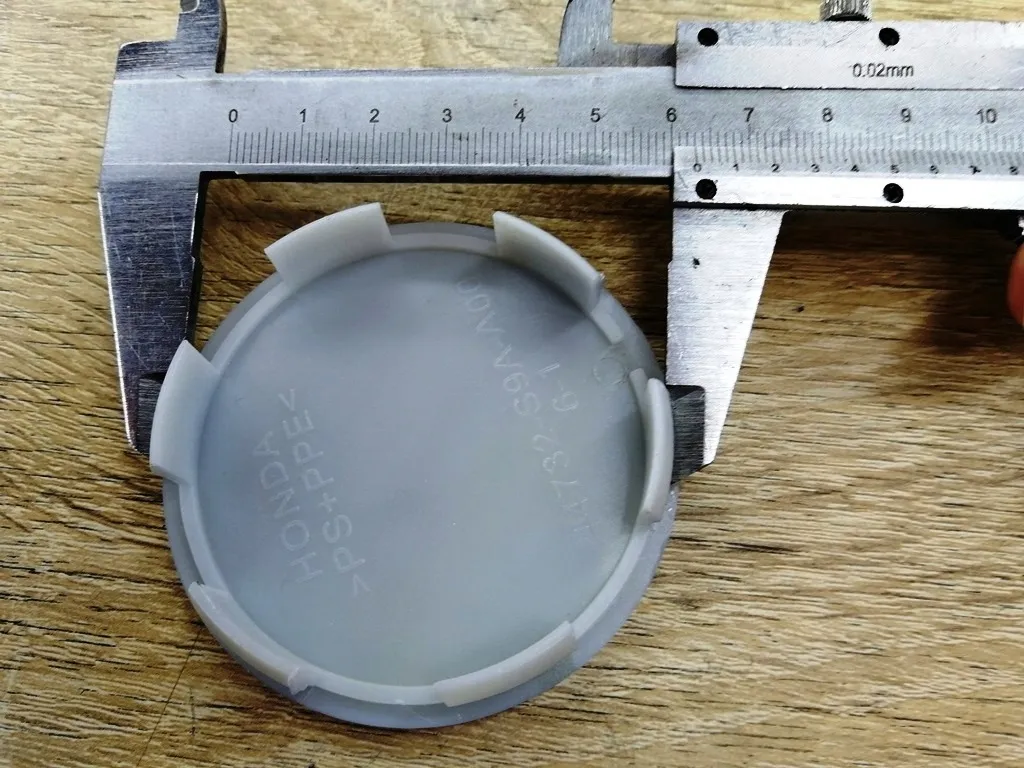 dekielki-kola-felgi-dekiel-emblemat-4sztuki-do-honda-accord-68-mm