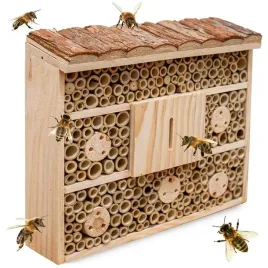 karmnik-domek-hotel-budka-legowa-dla-owadow-pszczol-motyli-drewniany-kora