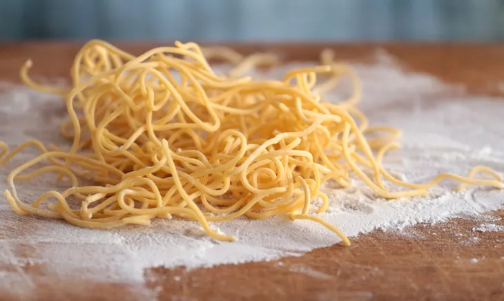 tulone-swiezy-makaron-spaghetti