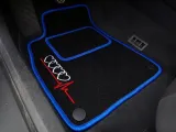 dywaniki-samochodowe-audi-a4-b6-2000-2004-haft-informacje-dodatkowe-bezzapachowe