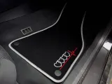 dywaniki-samochodowe-audi-a4-b7-2004-2007-haft-stan-nowy-liczba-elementow-brak-informacji