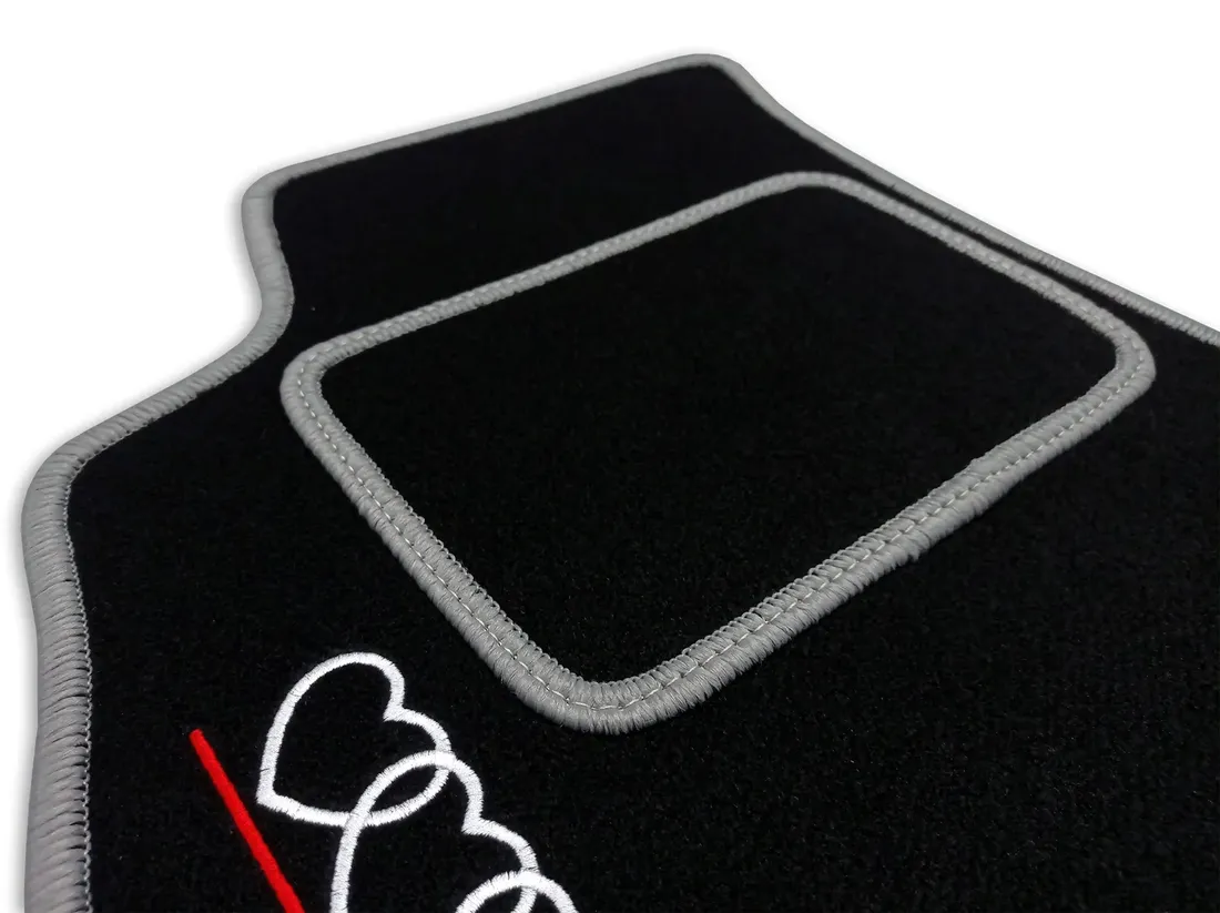 dywaniki-samochodowe-audi-a4-b7-2004-2007-haft