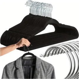 wieszaki-welurowe-na-ubrania-do-szafy-aksamit-premium-zestaw-czarne-20szt